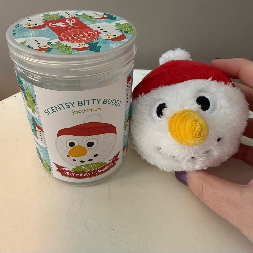 Scentsy Bitty Buddy Snowman Very Merry Cranberry Scented Plush Holiday